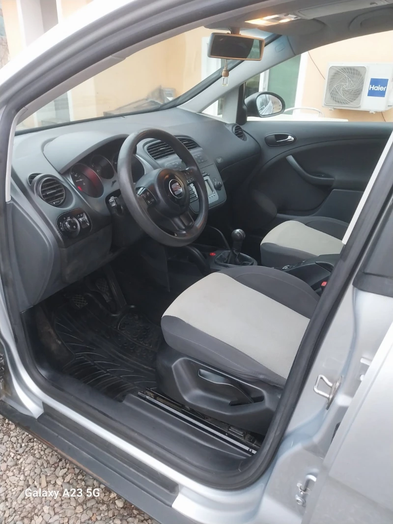 Seat Altea 1.9 BXE Tdi, снимка 7 - Автомобили и джипове - 49143597