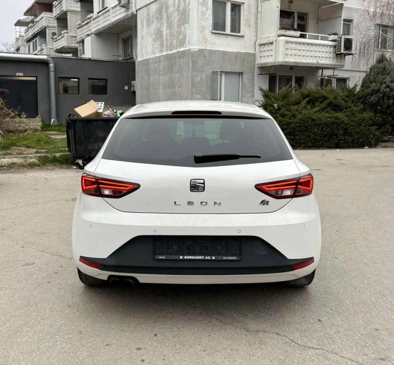 Seat Leon FR 1.8i AUTOMATIC 180 кс   ЛИЗИНГ, снимка 6 - Автомобили и джипове - 52037520