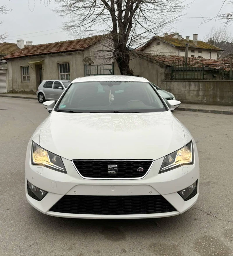 Seat Leon FR 1.8i AUTOMATIC 180 кс   ЛИЗИНГ, снимка 2 - Автомобили и джипове - 52037520