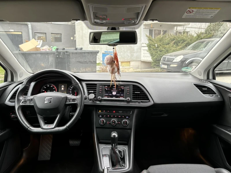 Seat Leon FR 1.8i AUTOMATIC 180 кс   ЛИЗИНГ, снимка 12 - Автомобили и джипове - 52037520
