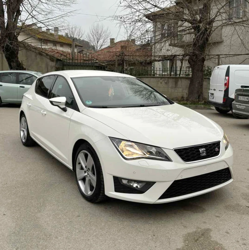 Seat Leon FR 1.8i AUTOMATIC 180 кс   ЛИЗИНГ, снимка 3 - Автомобили и джипове - 52037520