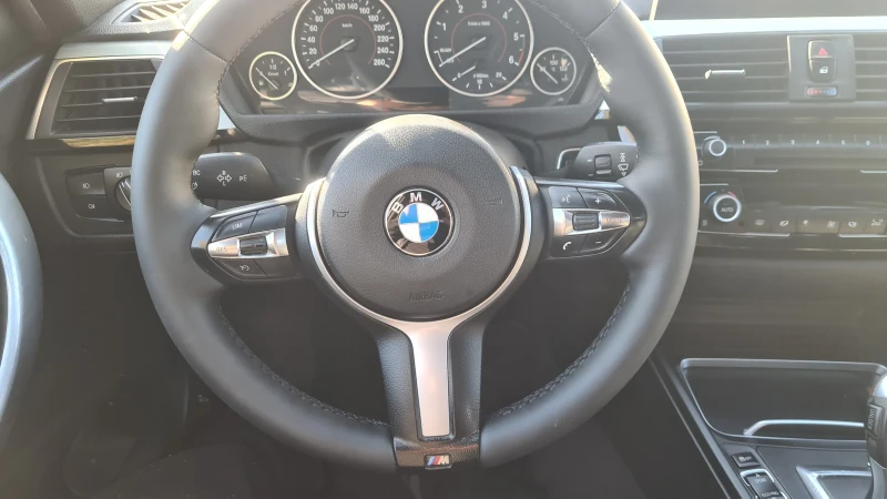 BMW 318 Лизинг, снимка 14 - Автомобили и джипове - 52649274