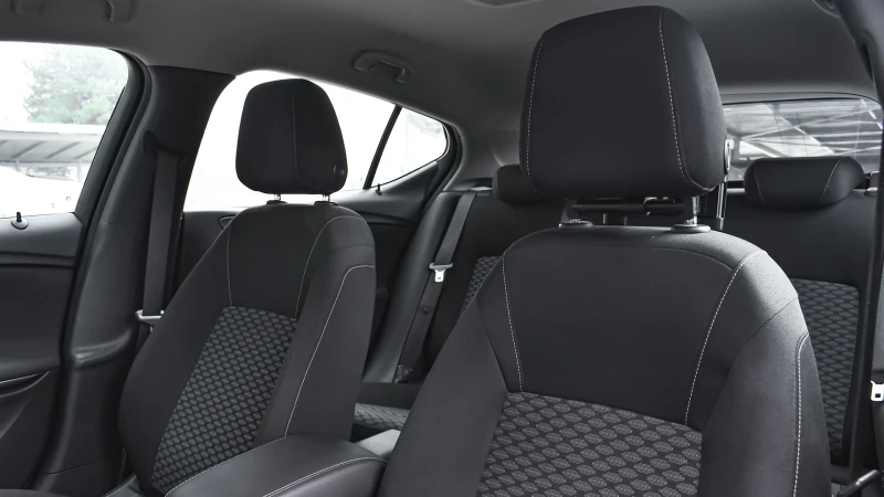 Opel Astra 1.4 Turbo Enjoy, снимка 10 - Автомобили и джипове - 52833283