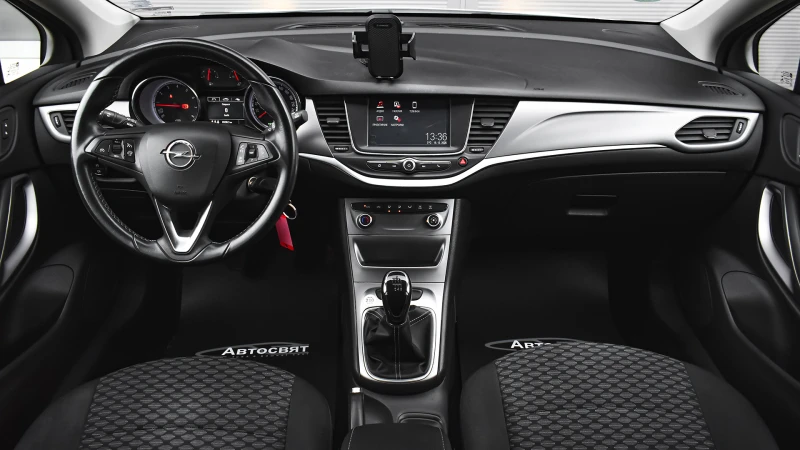 Opel Astra 1.4 Turbo Enjoy, снимка 12 - Автомобили и джипове - 52833283