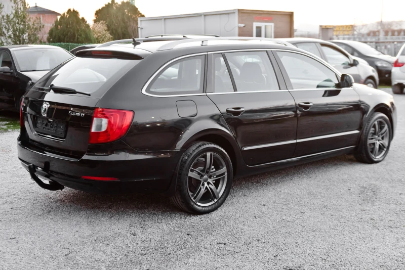 Skoda Superb 2.0tdi 170ks 4x4, снимка 4 - Автомобили и джипове - 52952031