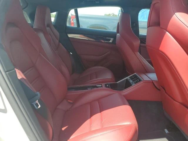 Porsche Panamera 4 , снимка 8 - Автомобили и джипове - 47304279