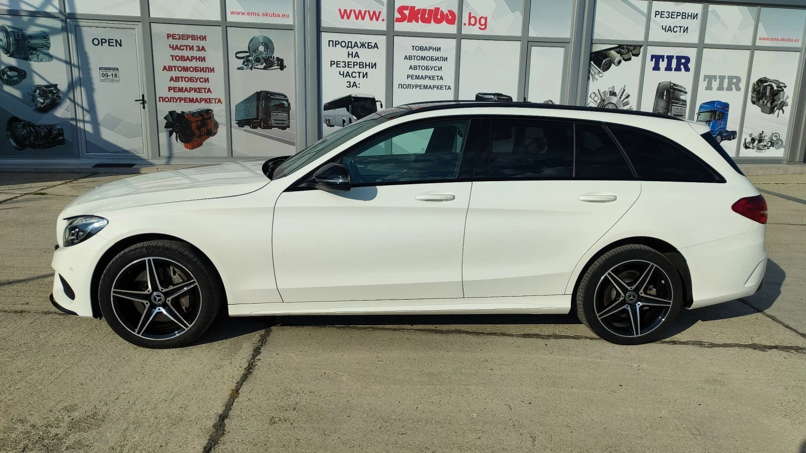 Mercedes-Benz C 250 9G 4 matic AMG Pano 73000км - изображение 5