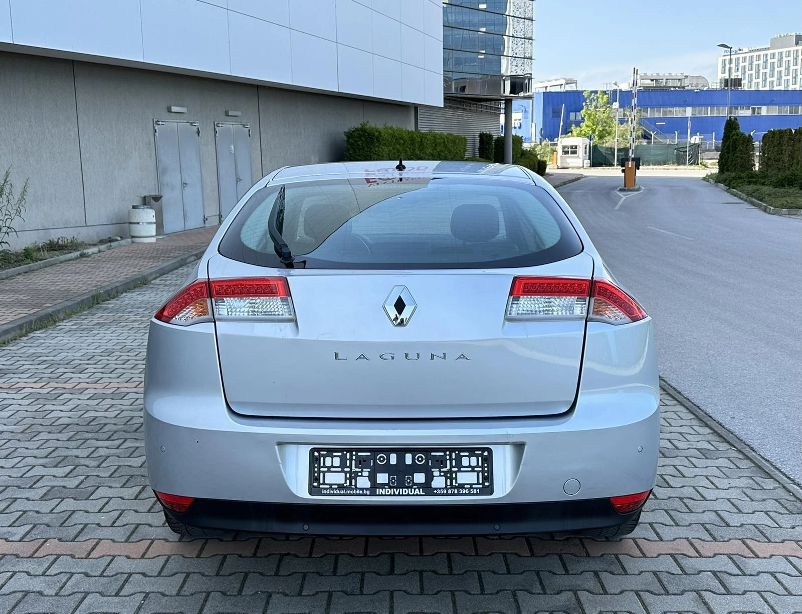 Renault Laguna  2.0 i-140к.* TOP FULL* ШВЕЙЦАРИЯ - изображение 6