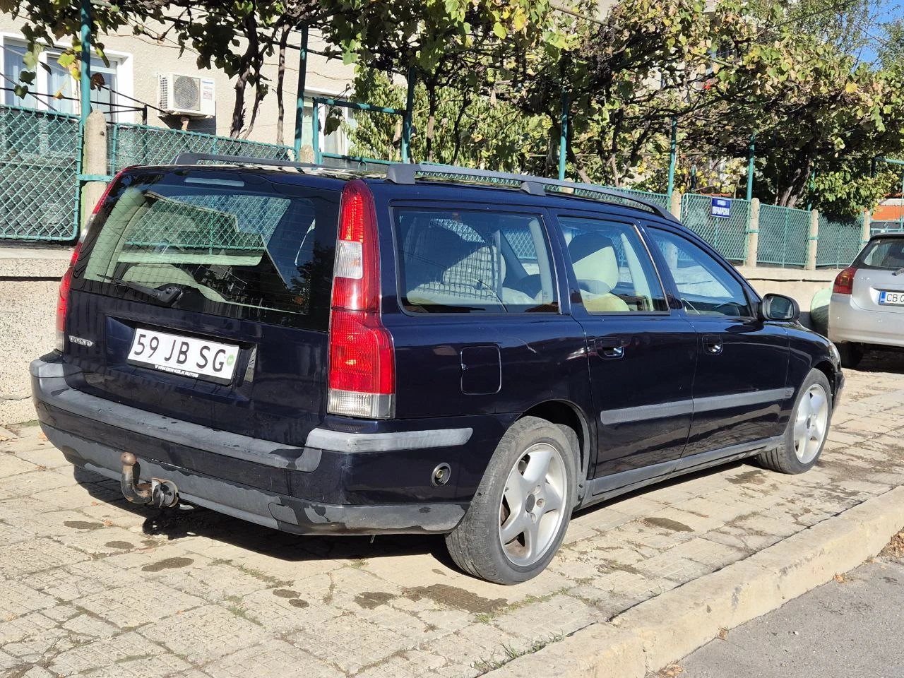 Volvo V70 АГУ, 2.4 - изображение 7