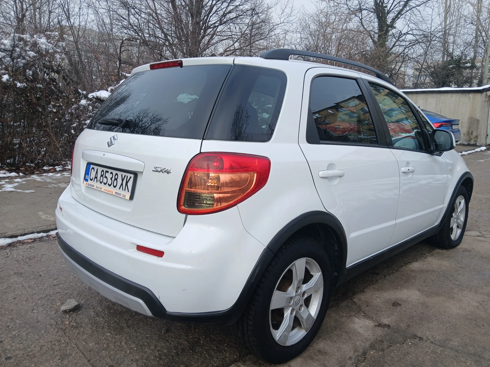 Suzuki SX4 1.6 i 4x4 - изображение 5