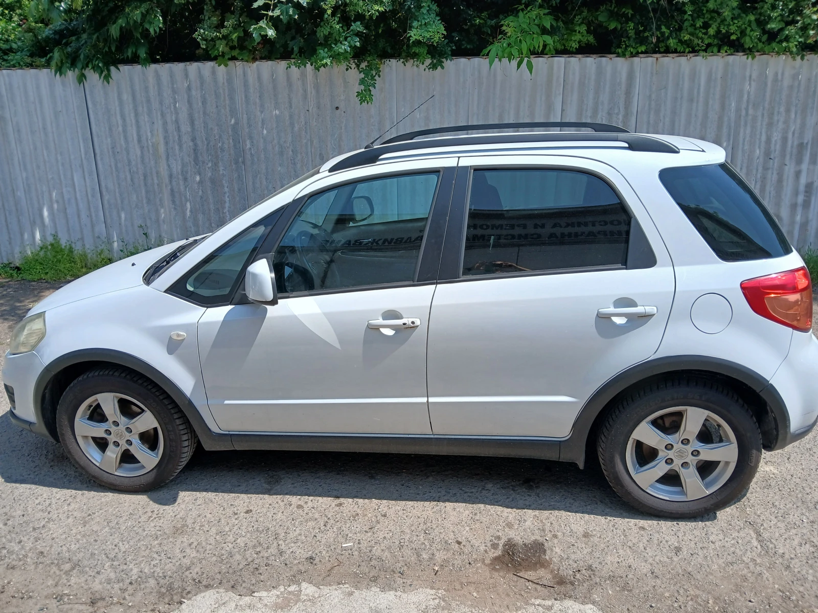 Suzuki SX4 1.6 i  - изображение 4