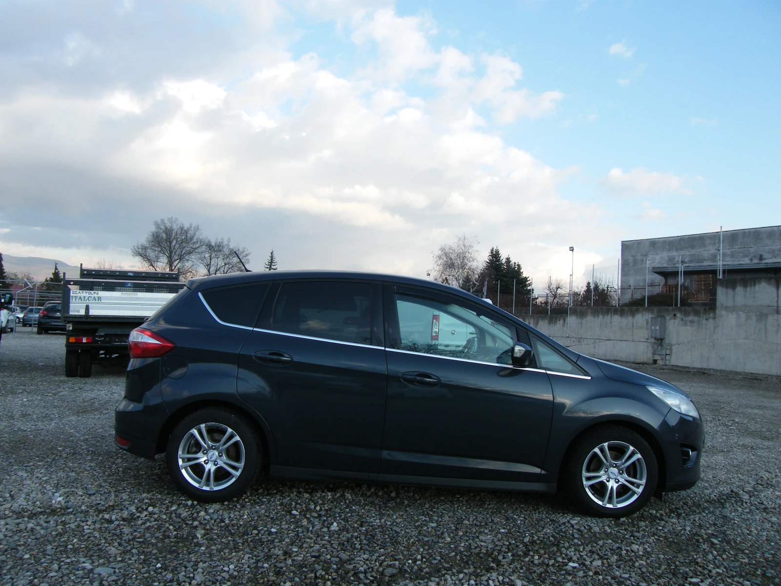 Ford C-max 1.6TDCI - изображение 3