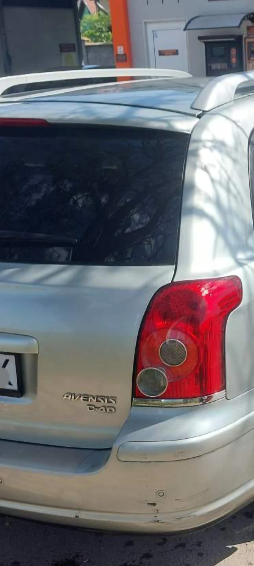Toyota Avensis Facelift 2.2  - изображение 4