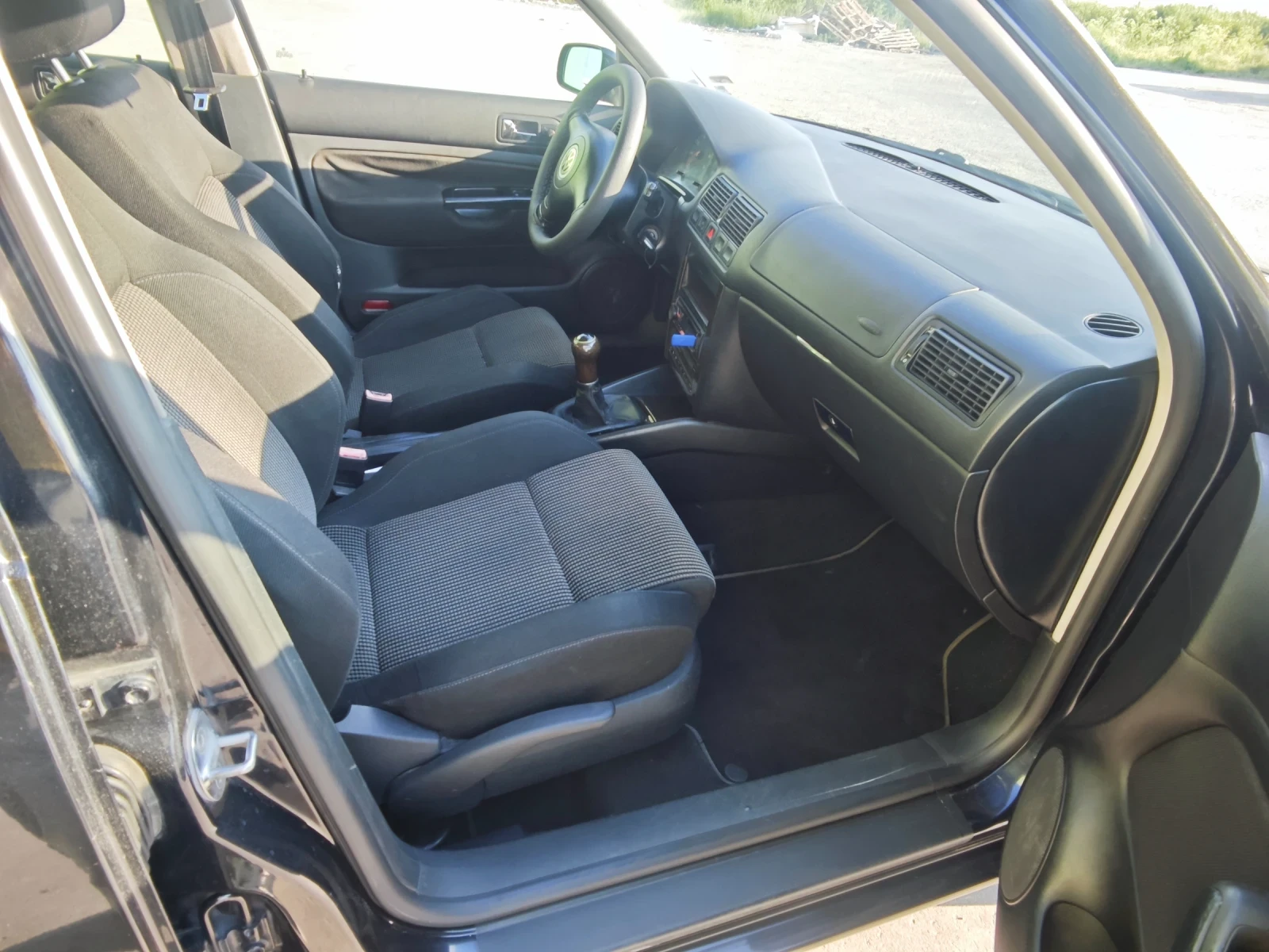 VW Golf GTI - изображение 5