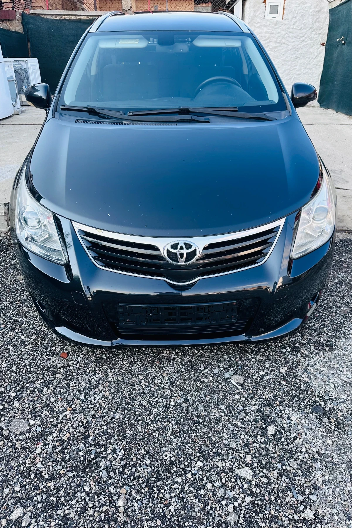Toyota Avensis Перфектен/Германия/D4D - изображение 2