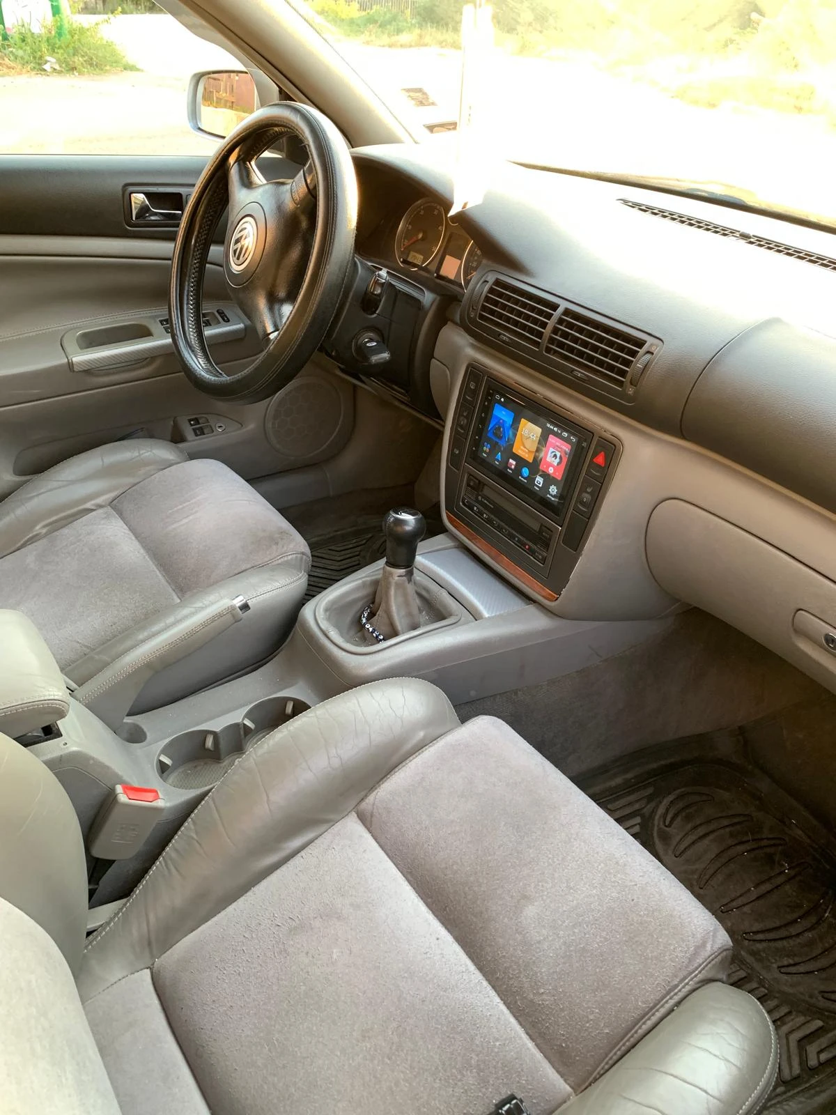 VW Passat 1.9 TDI HIGHLINE - изображение 9