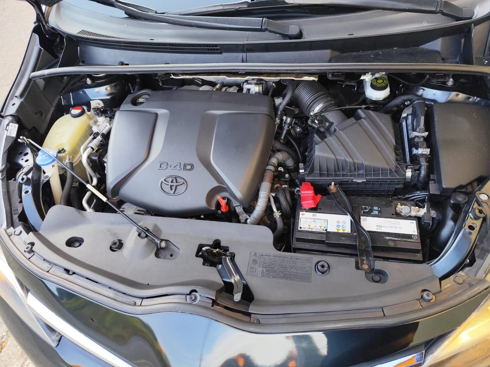 Toyota Verso 1.6 | Mobile.bg � ����������� 12