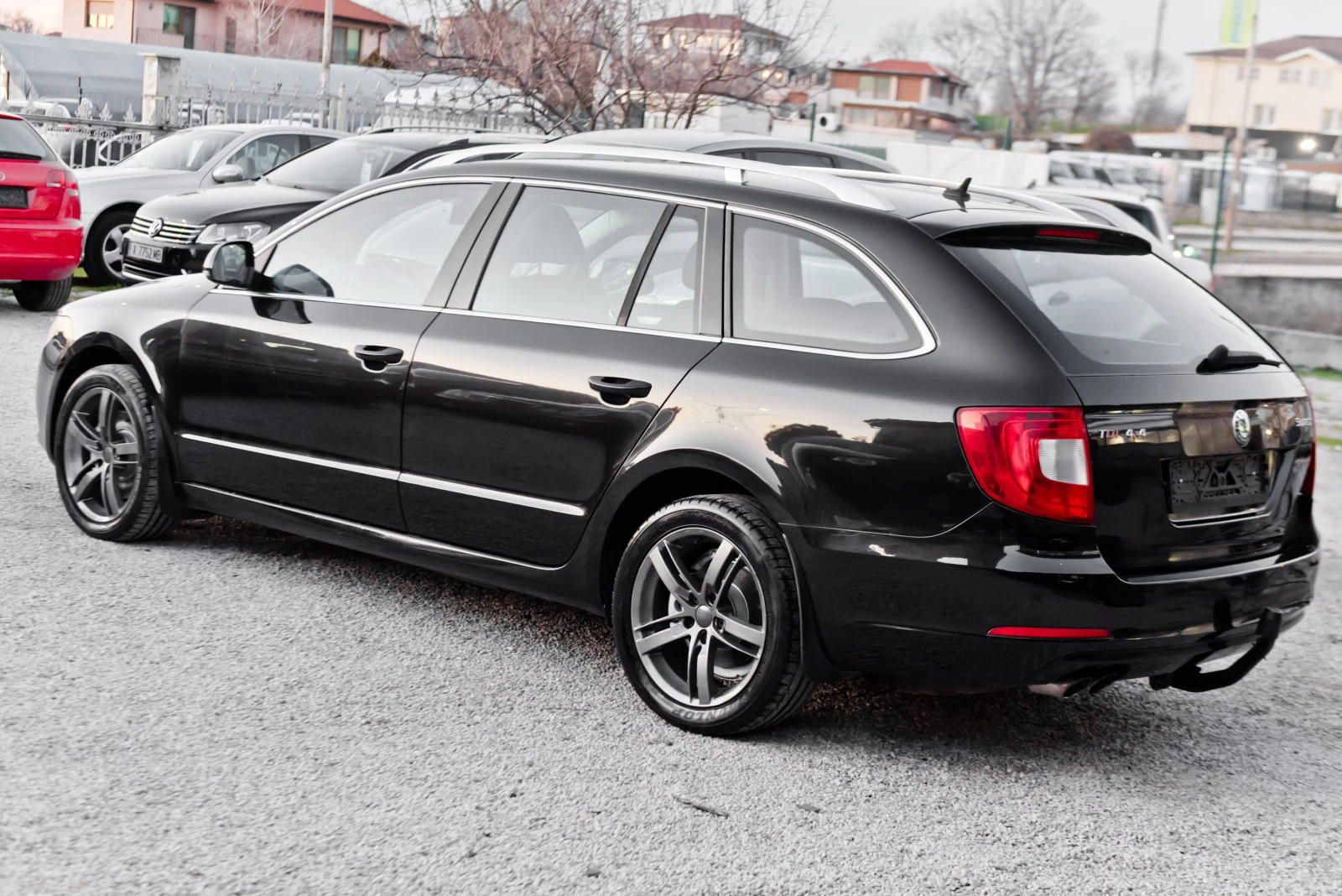 Skoda Superb 2.0tdi 170ks 4x4 - изображение 5