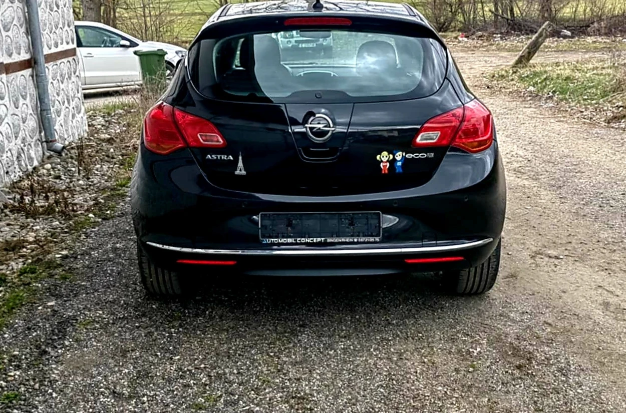 Opel Astra Astra J 1.7 CDTI 110 к.с. Facelift ecoFLEX NAVI, снимка 14 - Автомобили и джипове - 53990279