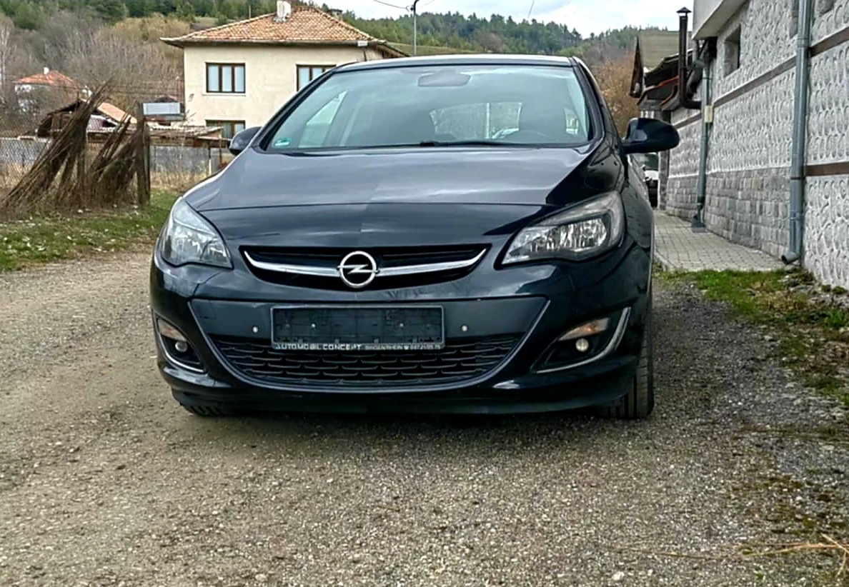 Opel Astra Astra J 1.7 CDTI 110 к.с. Facelift ecoFLEX NAVI, снимка 3 - Автомобили и джипове - 53990279