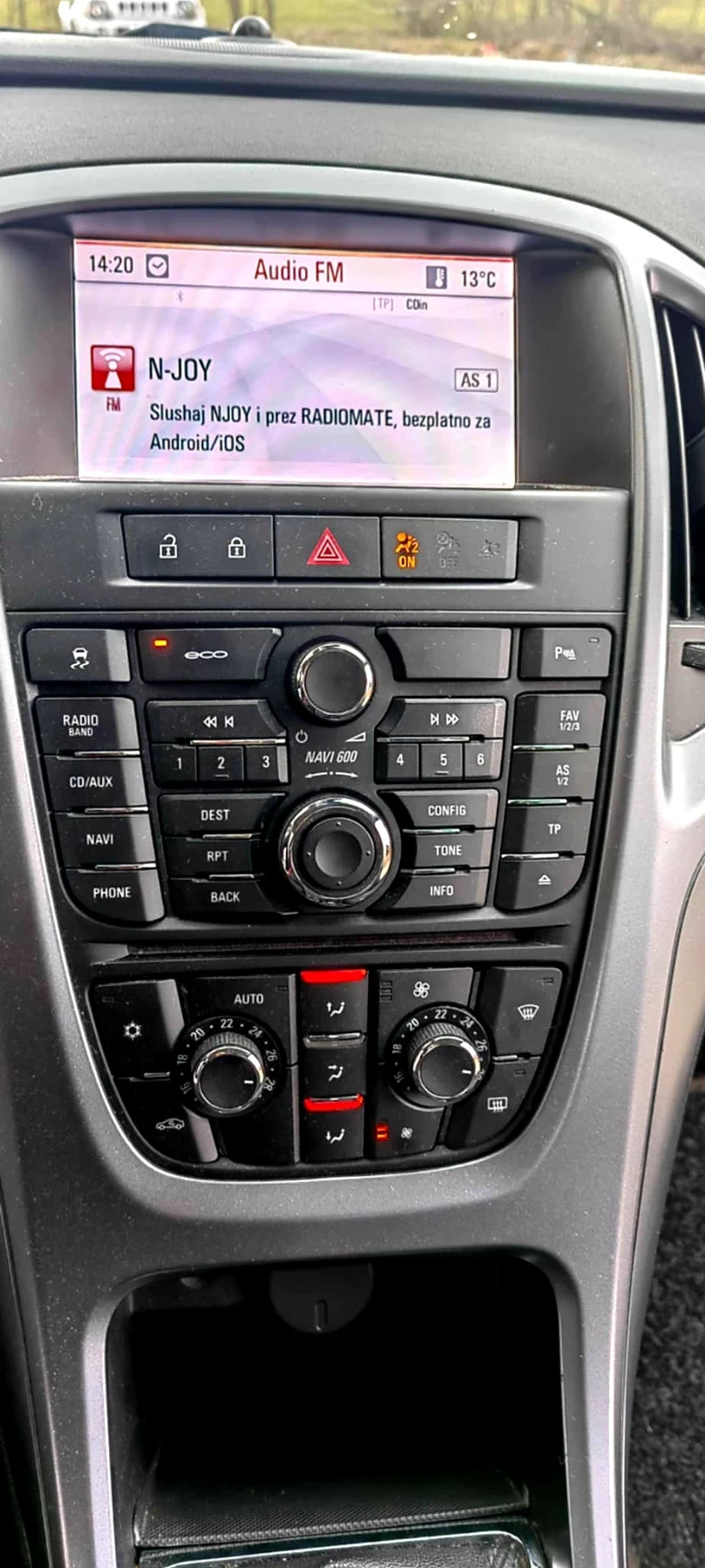 Opel Astra Astra J 1.7 CDTI 110 к.с. Facelift ecoFLEX NAVI, снимка 12 - Автомобили и джипове - 53990279