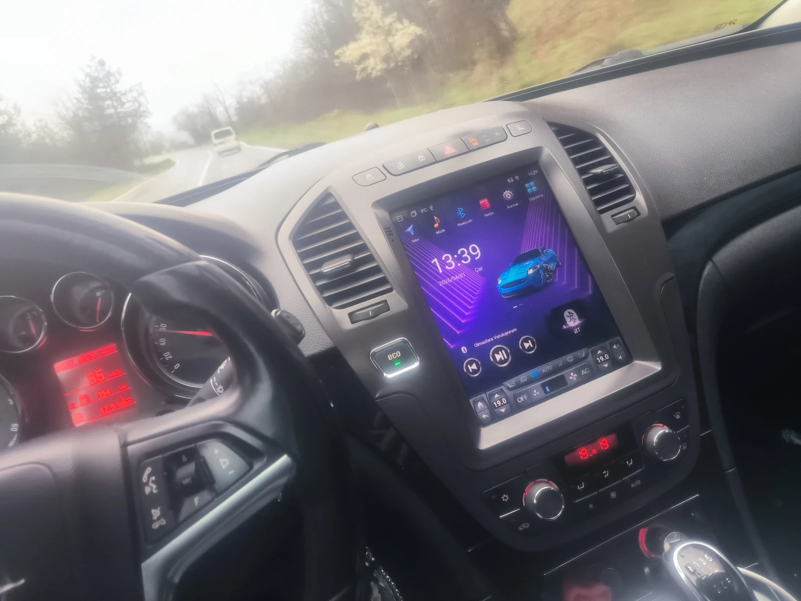 Opel Insignia, снимка 2 - Автомобили и джипове - 53999884