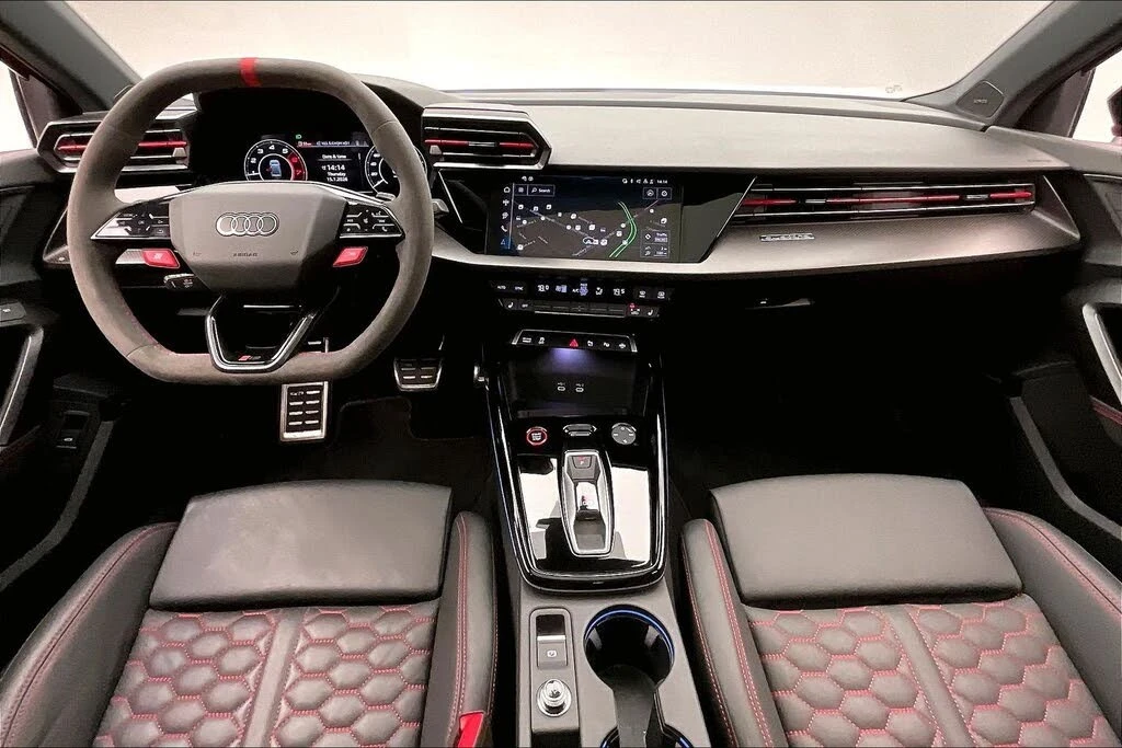 Audi Rs3 2.5T* quattro* AвтоКредит * (ЦЕНА ДО БГ), снимка 10 - Автомобили и джипове - 54002689