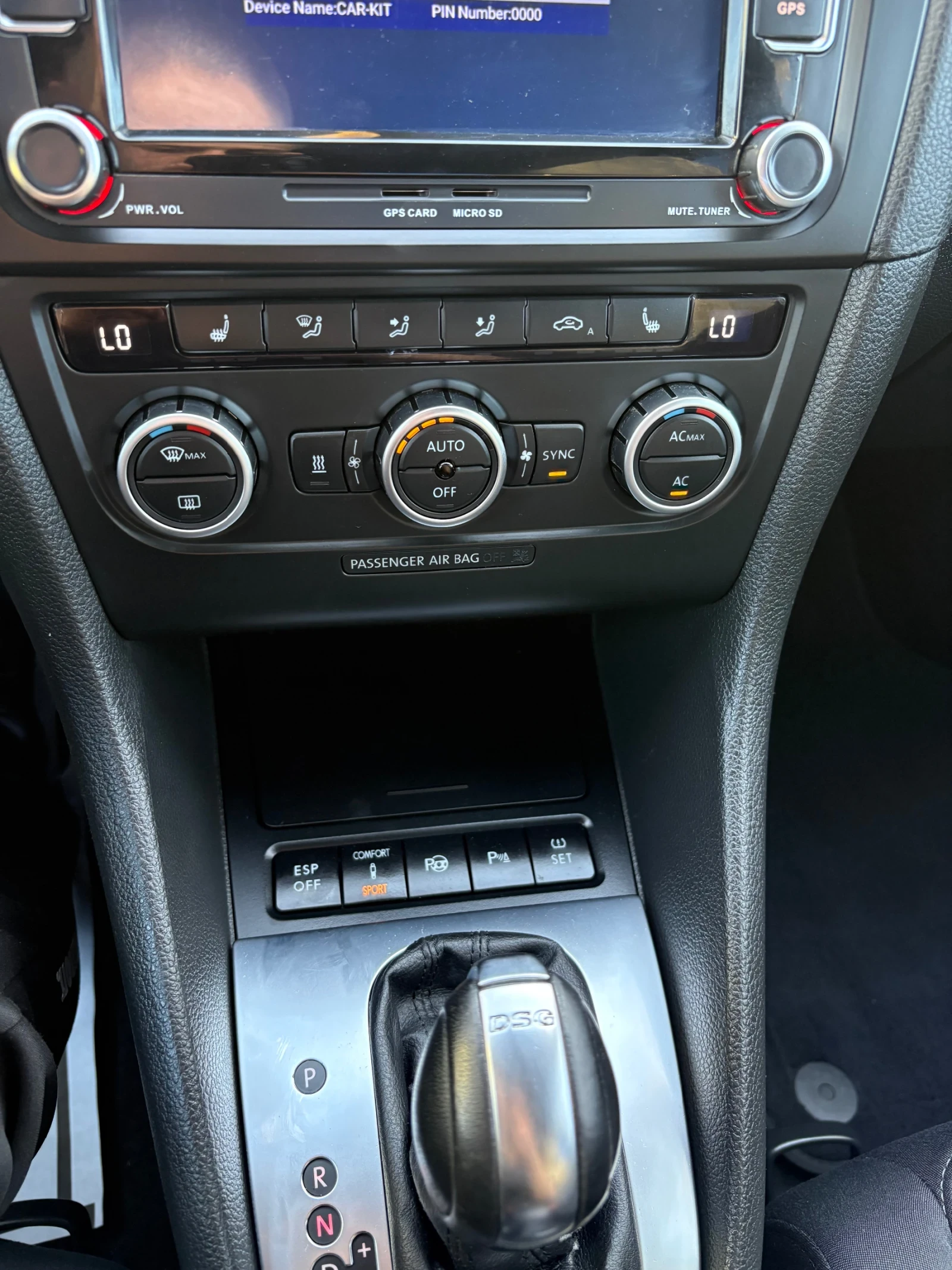 VW Golf 2.0tdi, снимка 6 - Автомобили и джипове - 54259655