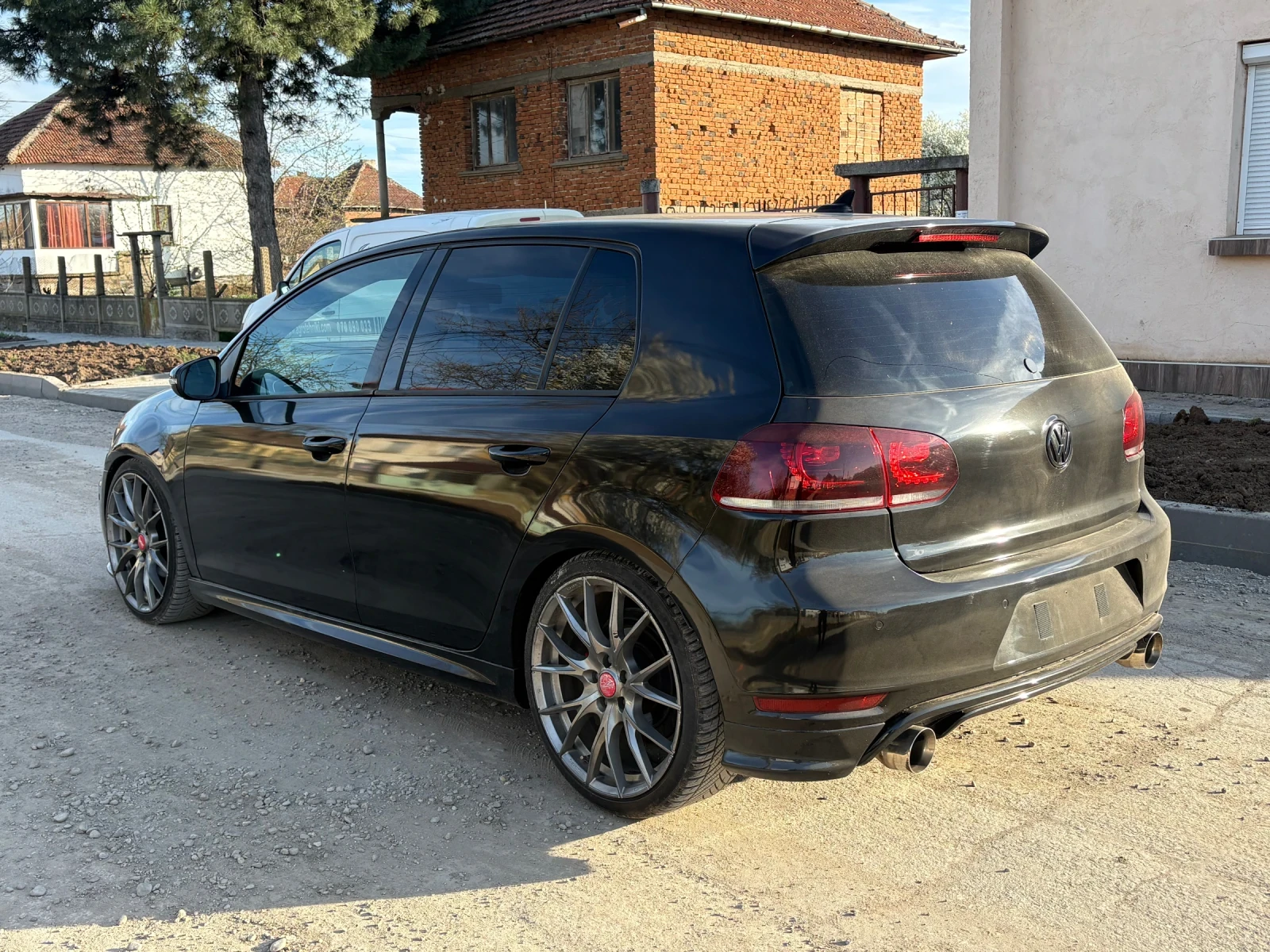 VW Golf 2.0tdi, снимка 3 - Автомобили и джипове - 54259655