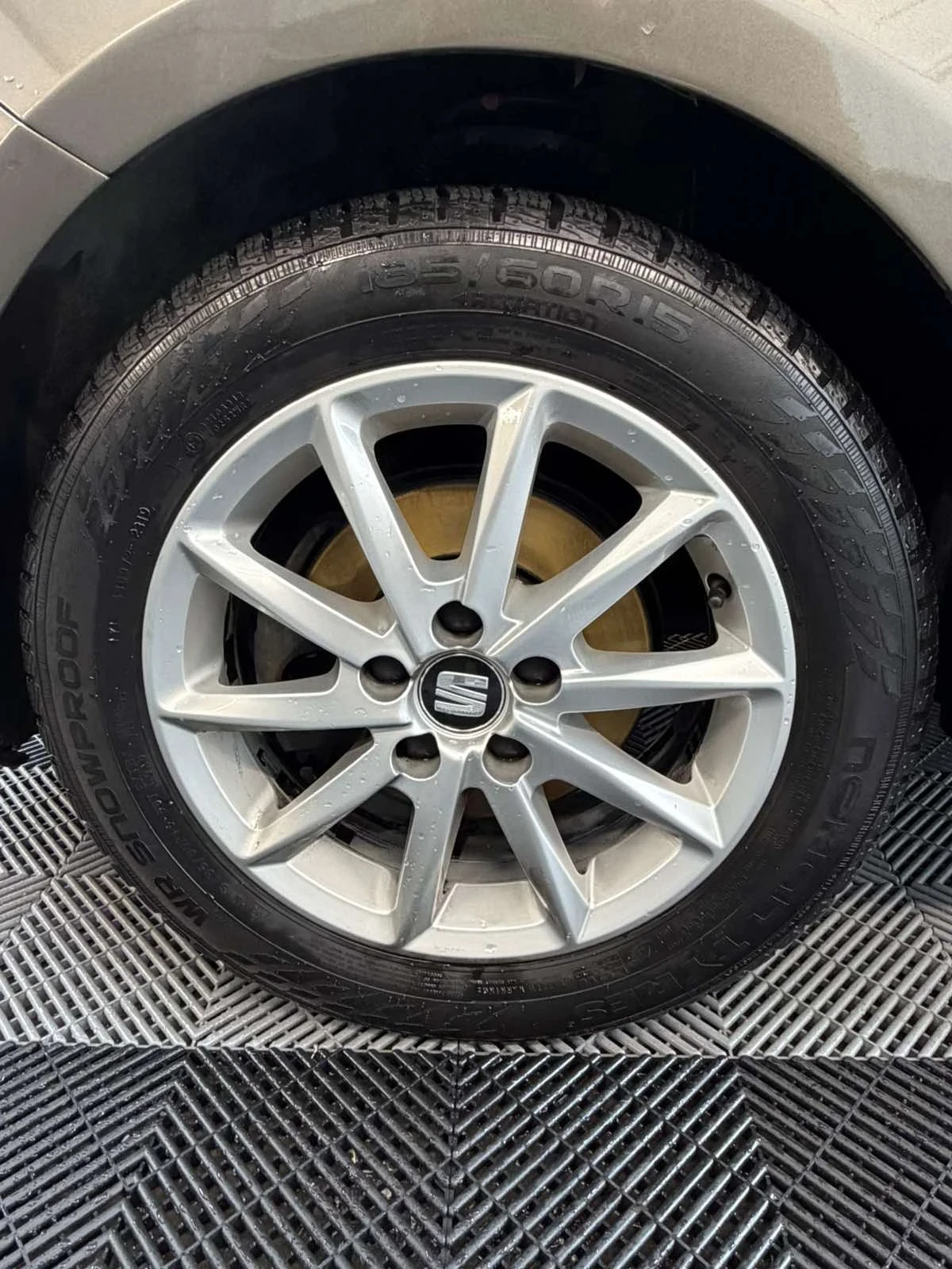 Seat Ibiza 1.0 TSI, снимка 7 - Автомобили и джипове - 54304018