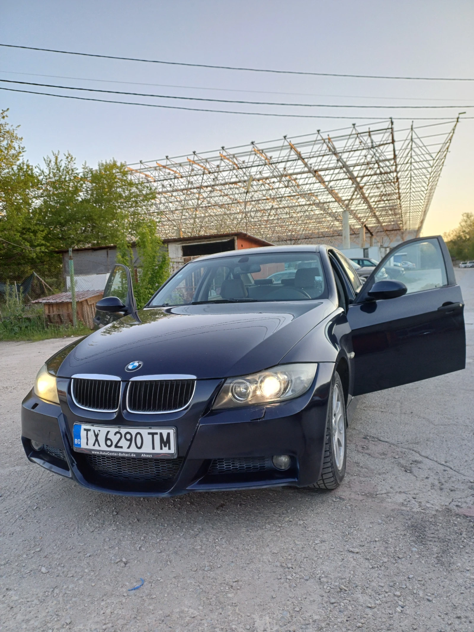 BMW 318 318, снимка 7 - Автомобили и джипове - 54444504
