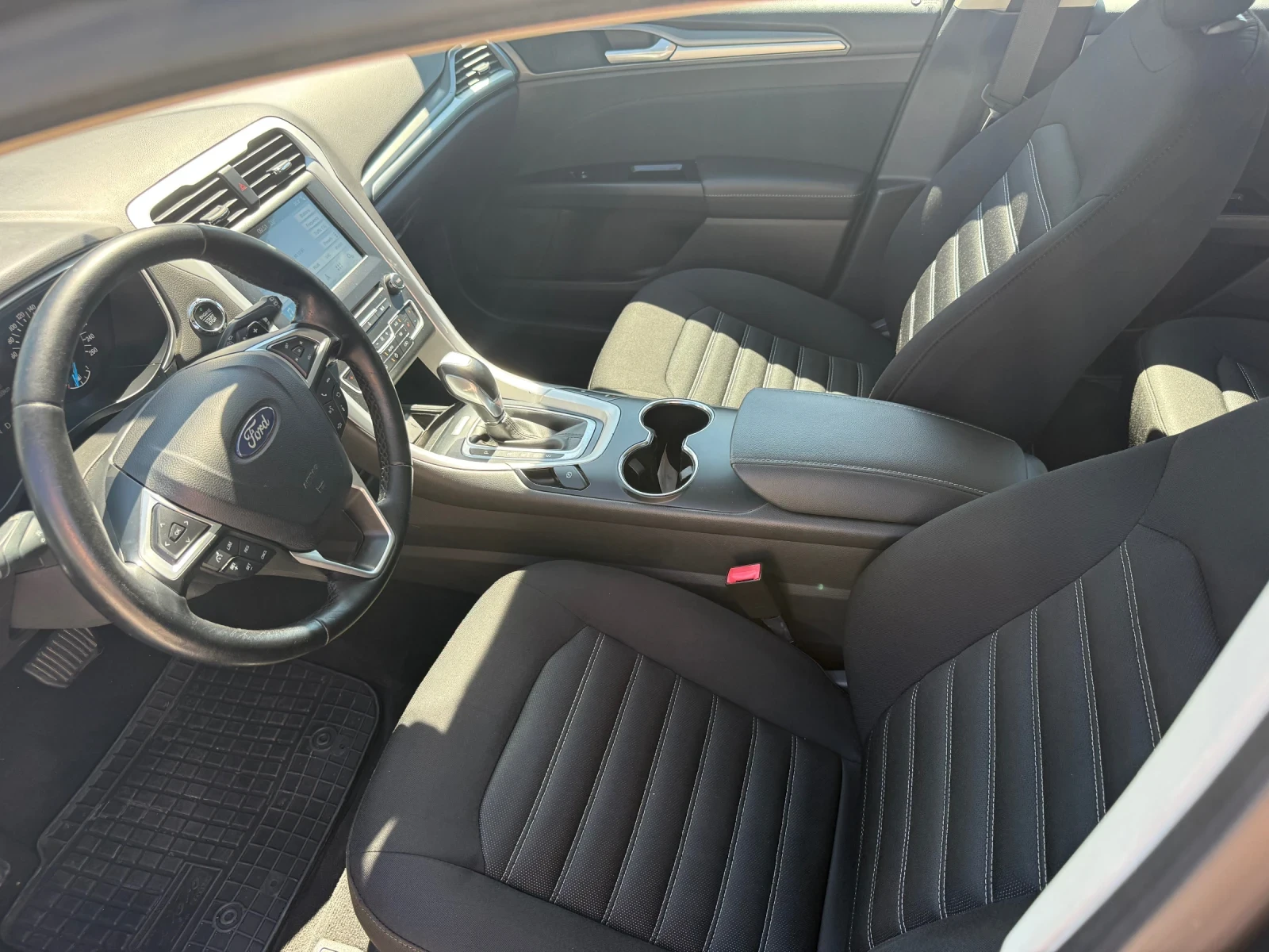 Ford Mondeo 3.0 tdci обслужено , снимка 9 - Автомобили и джипове - 54838772