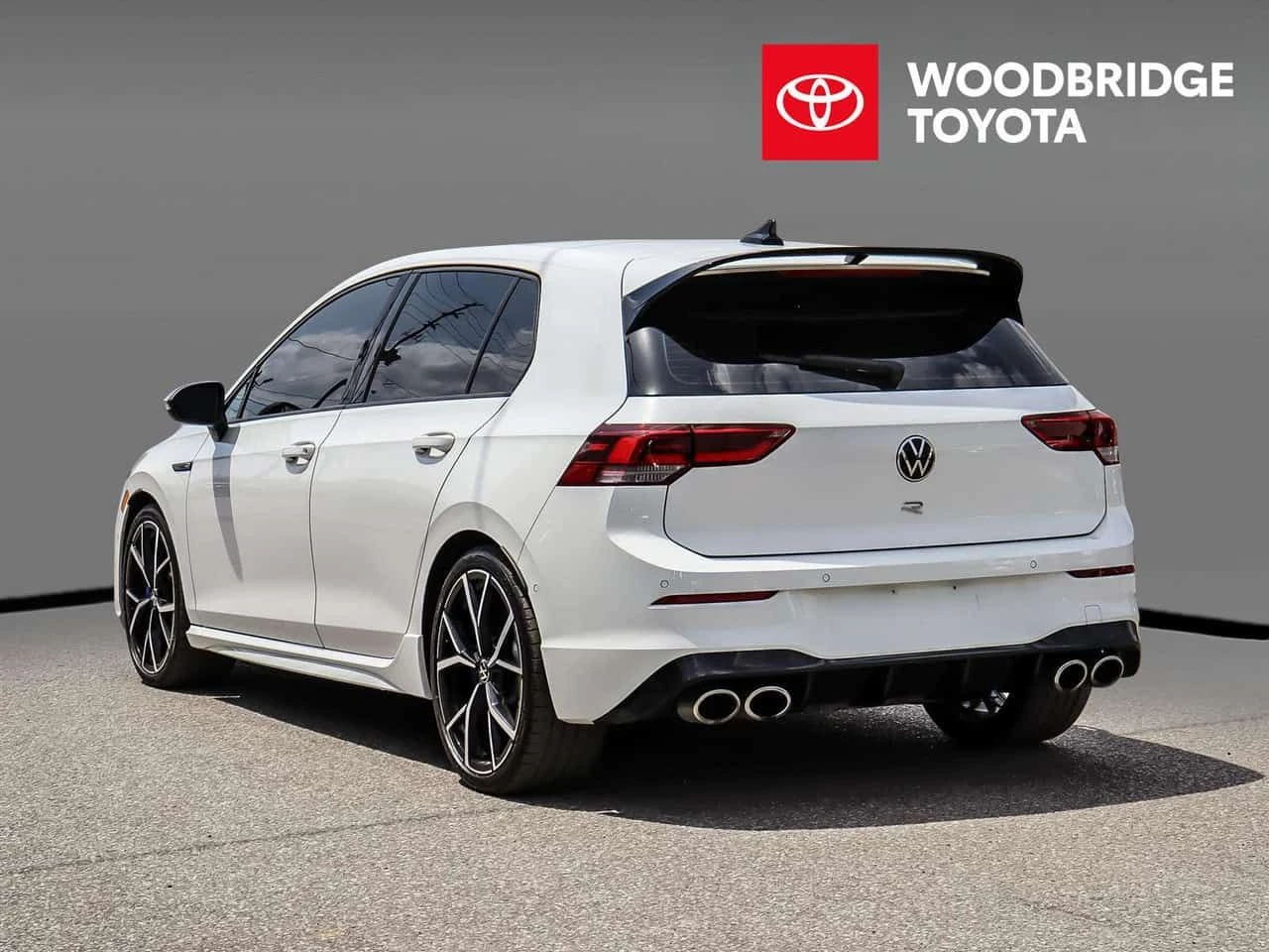VW Golf * R* КРАЙНА ЦЕНА ДО БЪЛГАРИЯ* , снимка 5 - Автомобили и джипове - 54913996