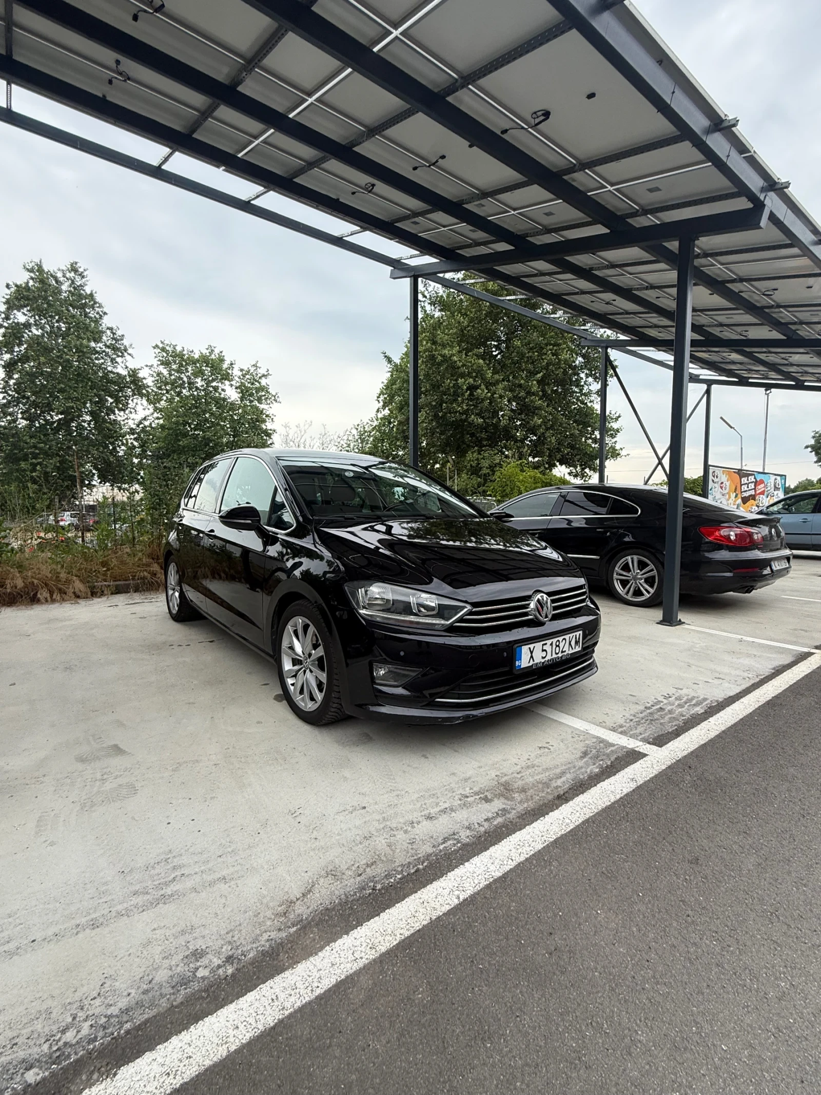 VW Sportsvan Golf sportsvan 2.0tdi , снимка 10 - Автомобили и джипове - 54948615
