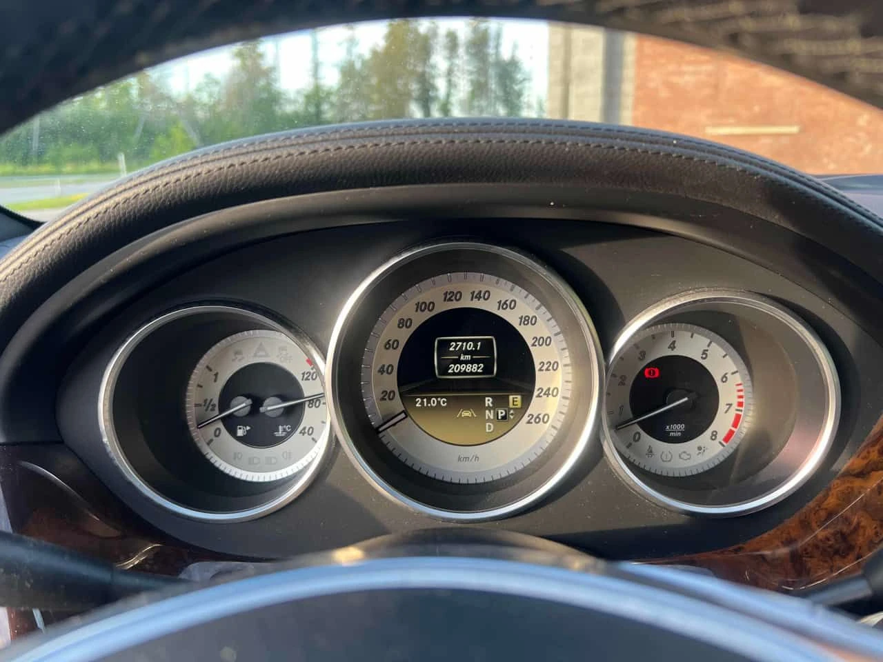 Mercedes-Benz CLS 550 * FULL AMG PACK* ПОДГРЕВИ* ОБДУХВАНЕ* ШИБИДАХ* , снимка 10 - Автомобили и джипове - 55149450