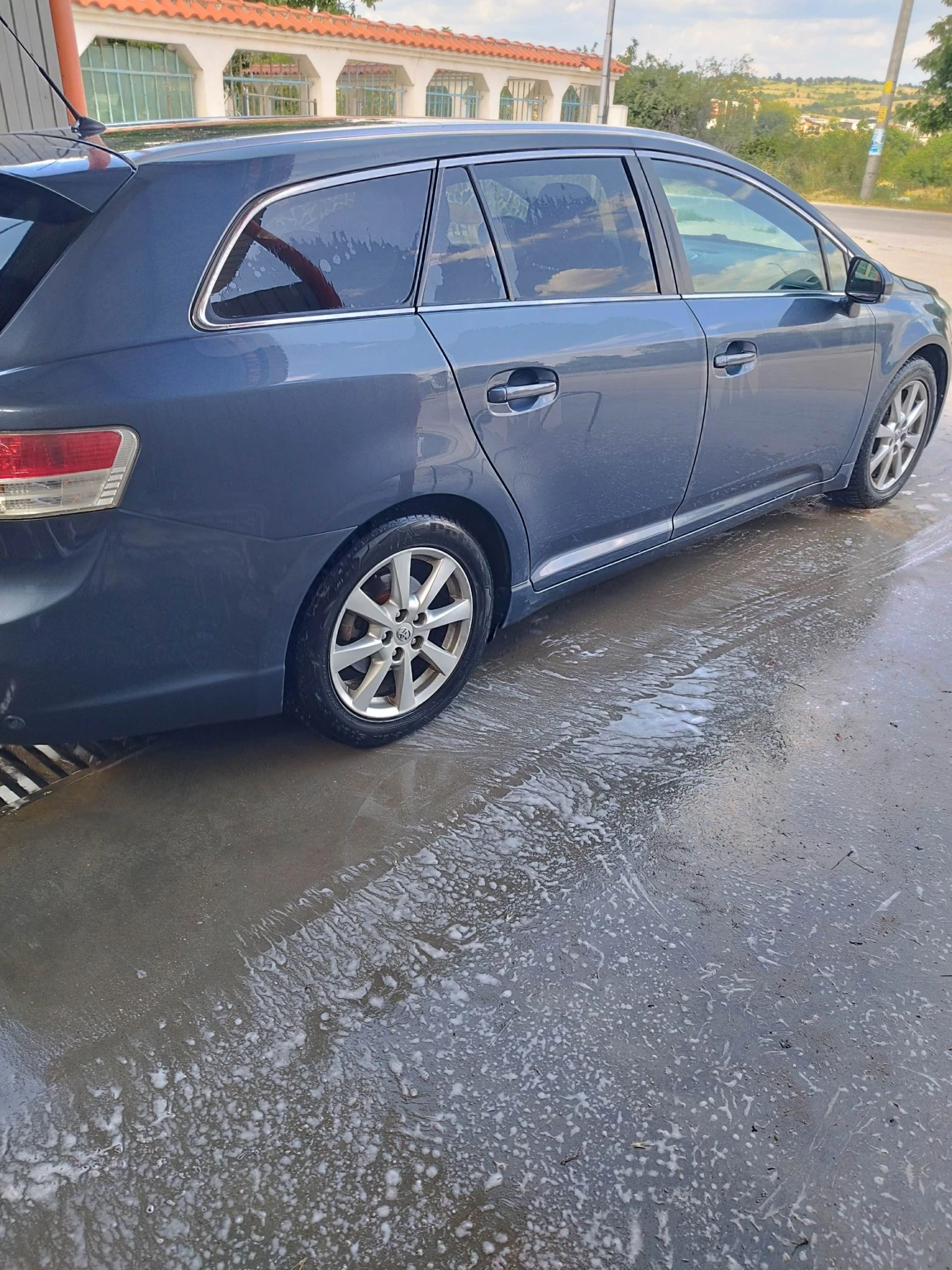 Toyota Avensis, снимка 4 - Автомобили и джипове - 55353759
