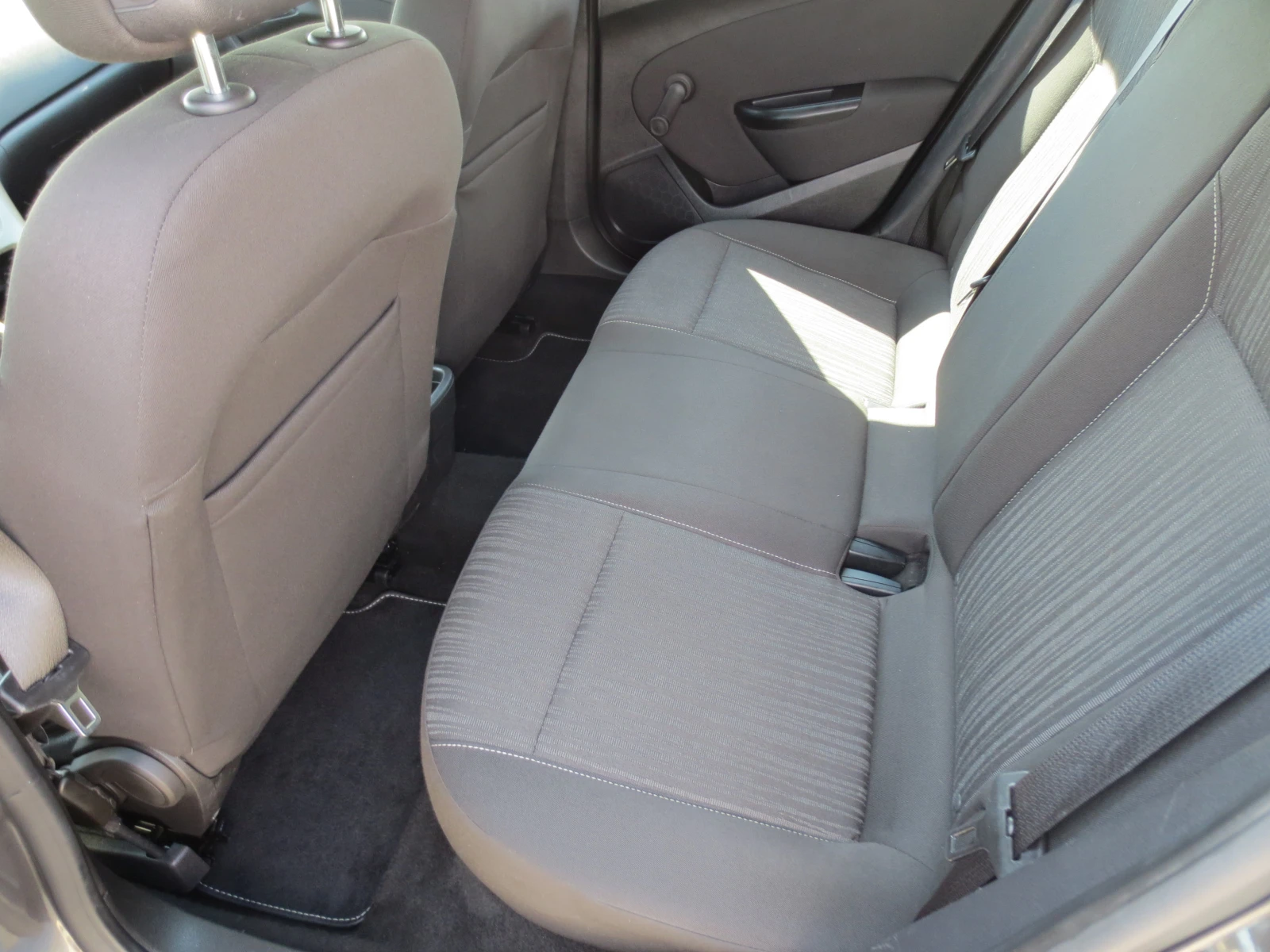 Opel Astra 1.4 i * ГАЗ* , снимка 12 - Автомобили и джипове - 55401917