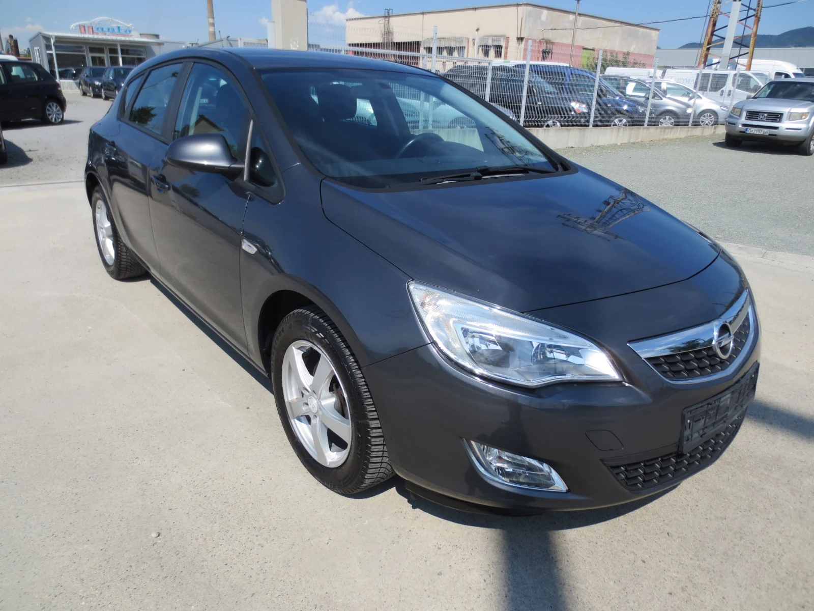 Opel Astra 1.4 i * ГАЗ* , снимка 3 - Автомобили и джипове - 55401917