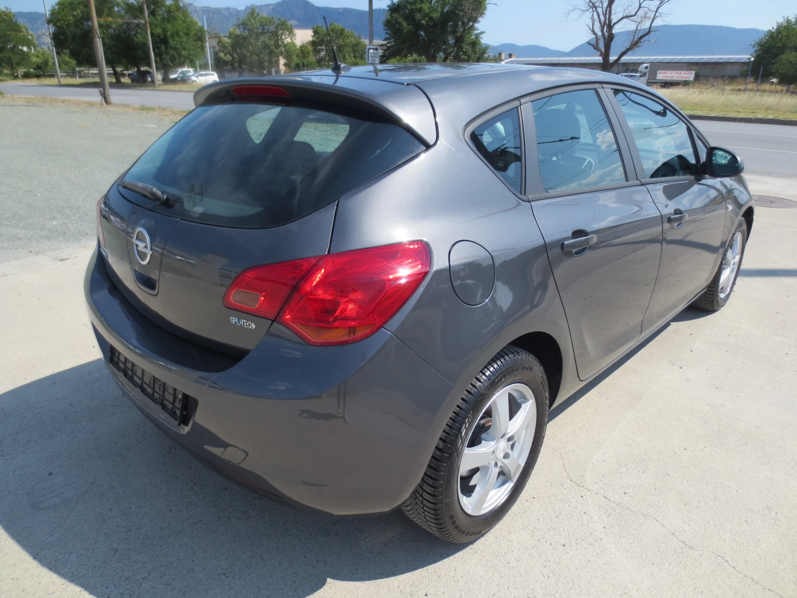Opel Astra 1.4 i * ГАЗ* , снимка 5 - Автомобили и джипове - 55401917