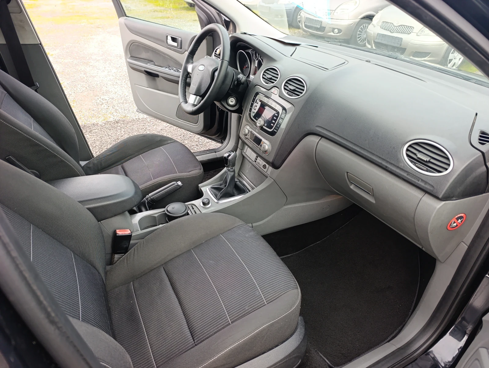 Ford Focus 1.6TDCI Facelift | Mobile.bg � ����������� 12