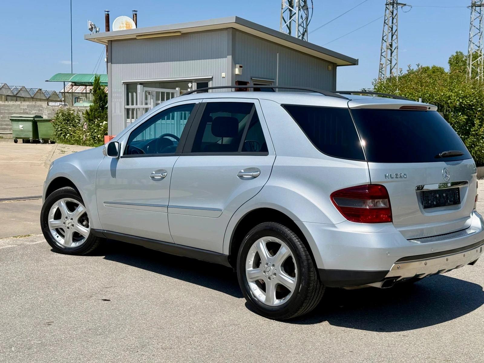 Mercedes-Benz 320 V6/ Sport/ 4matic/ harman kardon/ , снимка 6 - Автомобили и джипове - 55642798