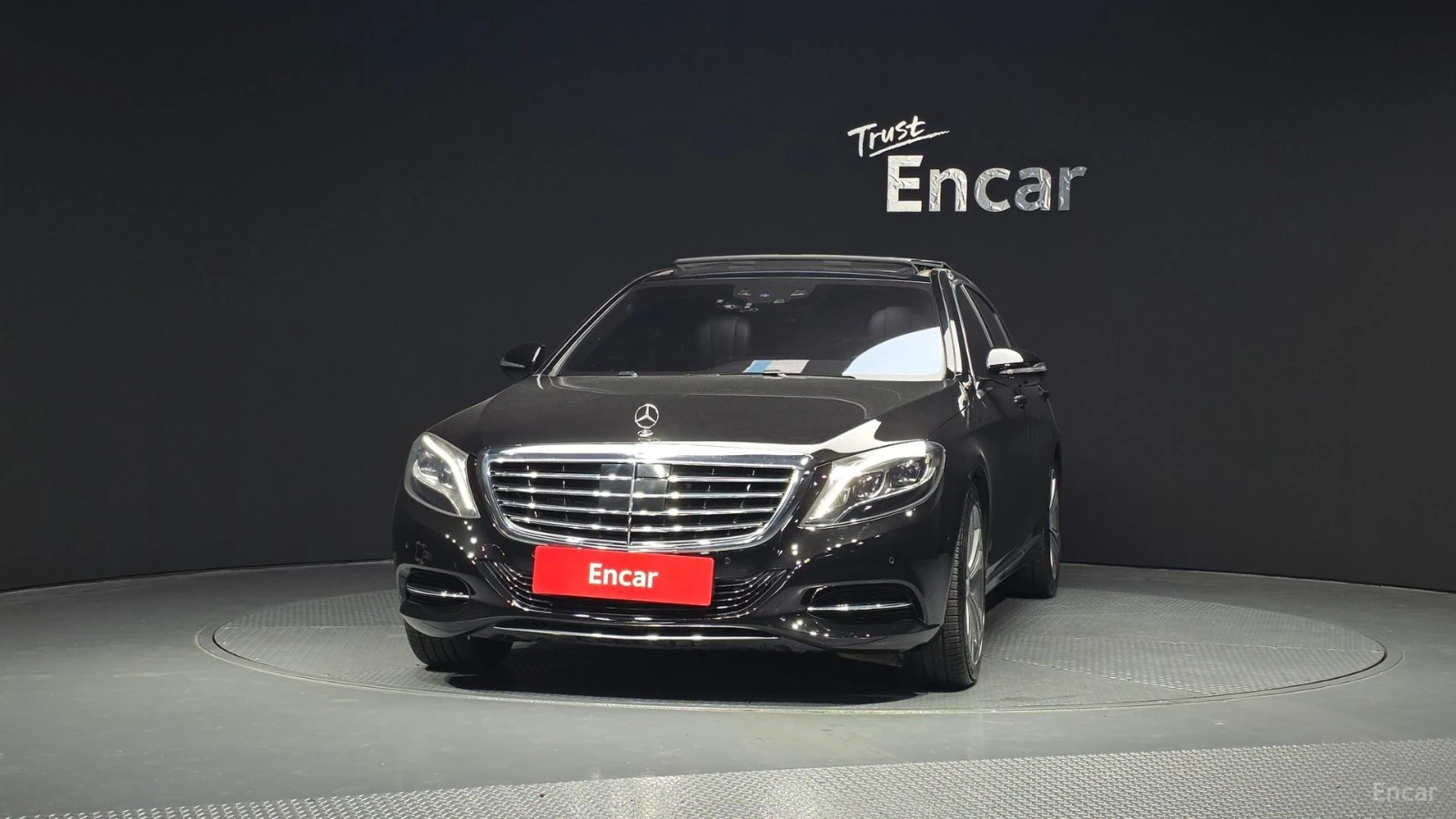 Mercedes-Benz S 500 LONG* МОНИТОРИ* КОЖА* НАВИ* ПАНО* АВТОКРЕДИТ, снимка 3 - Автомобили и джипове - 55654627