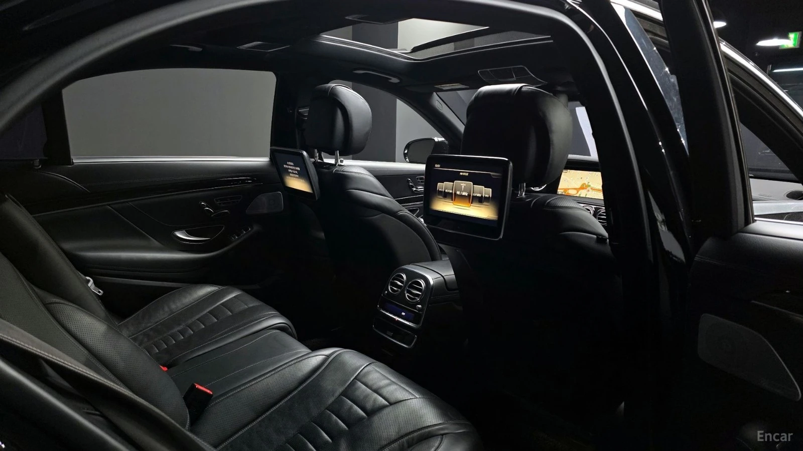 Mercedes-Benz S 500 LONG* МОНИТОРИ* КОЖА* НАВИ* ПАНО* АВТОКРЕДИТ, снимка 16 - Автомобили и джипове - 55654627