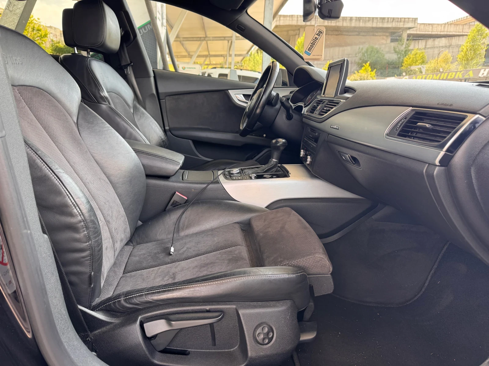Audi A7 3.0 TDI S-Line, снимка 10 - Автомобили и джипове - 55927500
