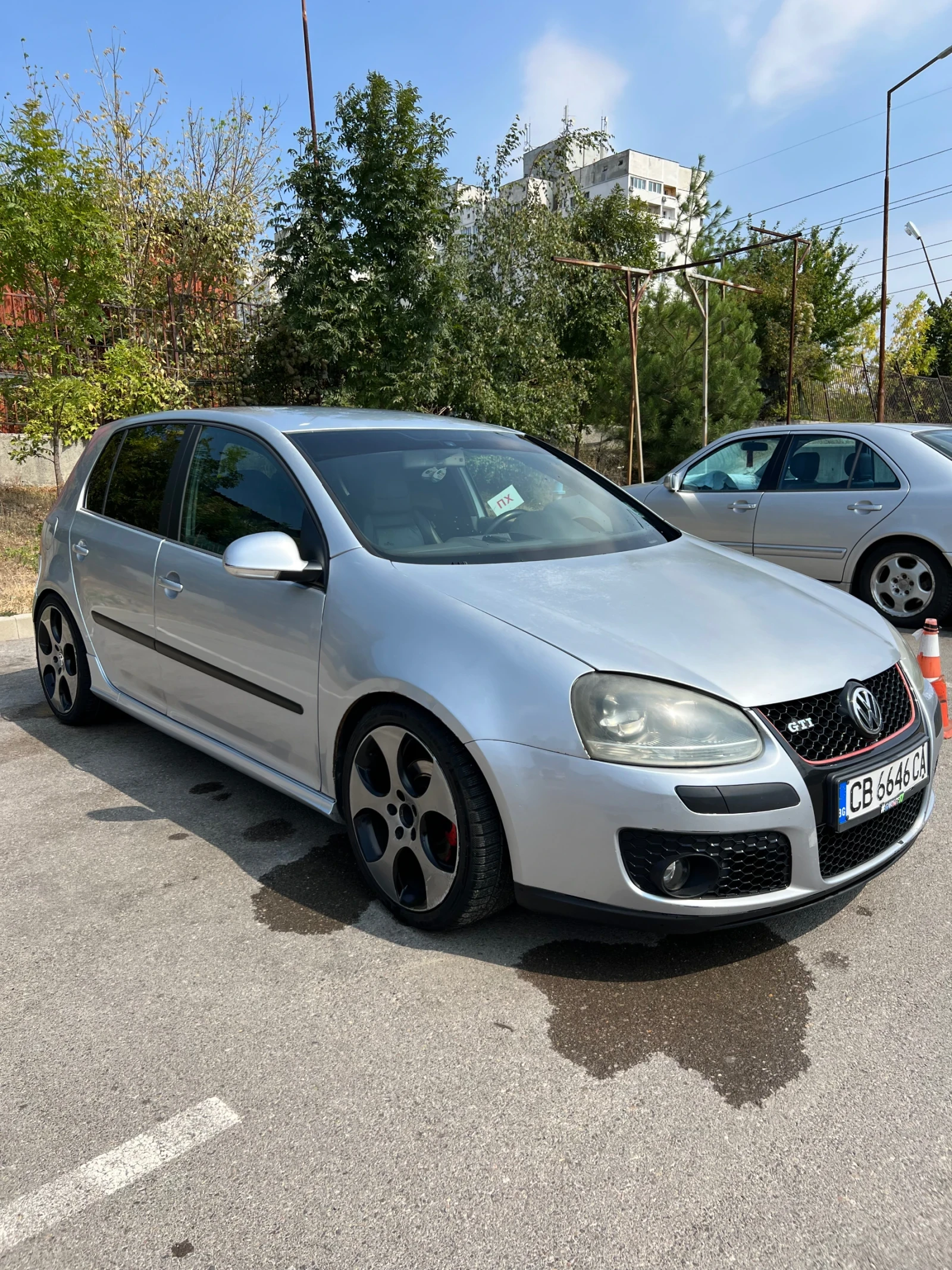 VW Golf