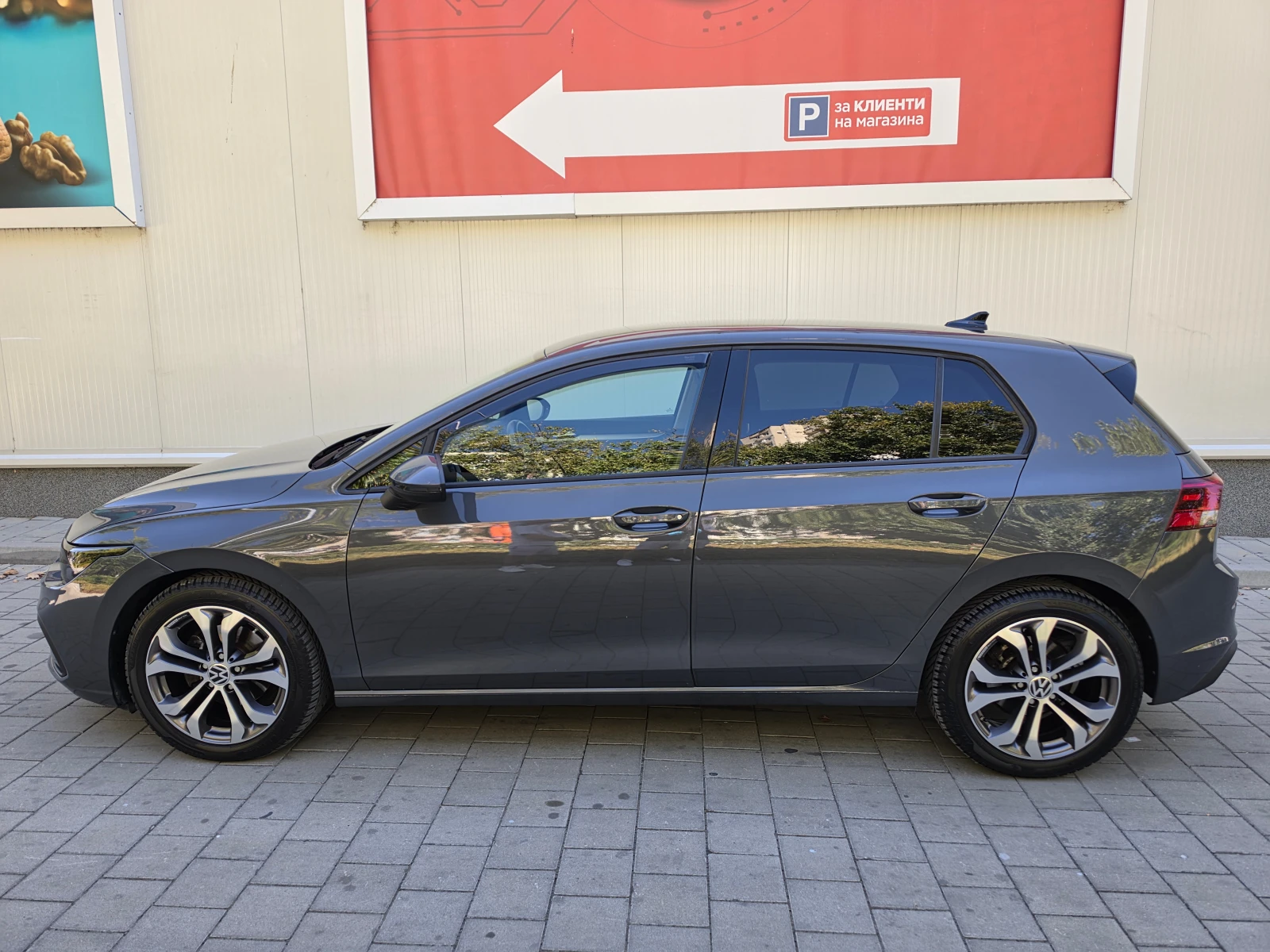 VW Golf 1.0 TSI от България, снимка 2 - Автомобили и джипове - 56008127