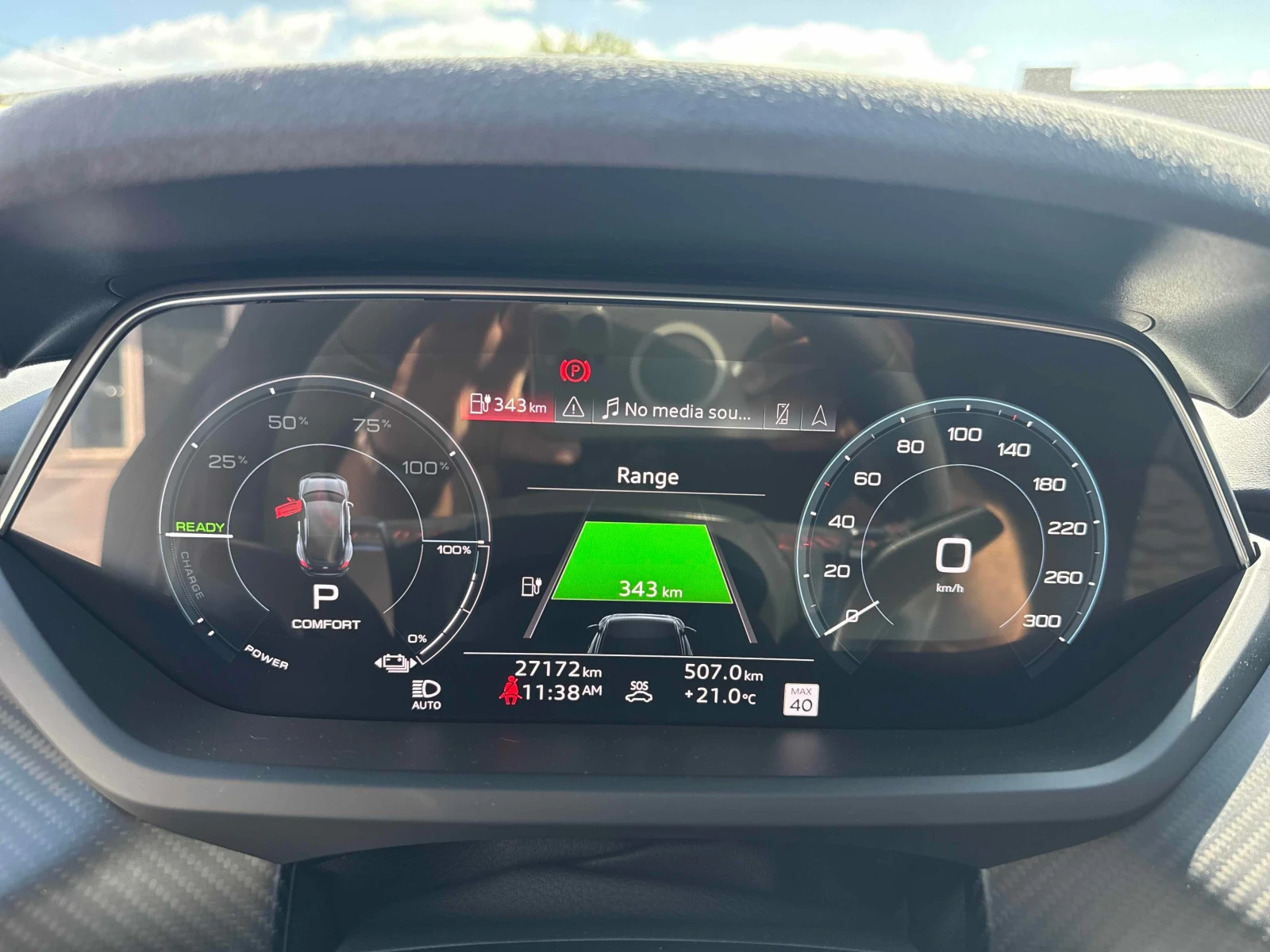 Audi E-Tron GT * quattro * CARFAX * ОПЦИЯ ЗА ФИНАНСИРАНЕ, снимка 8 - Автомобили и джипове - 56067161
