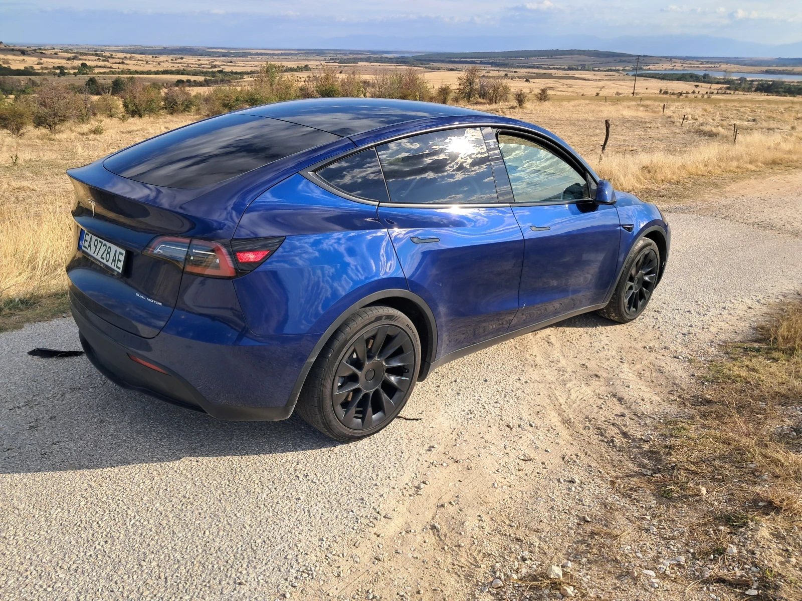 Tesla Model Y, снимка 6 - Автомобили и джипове - 56297544