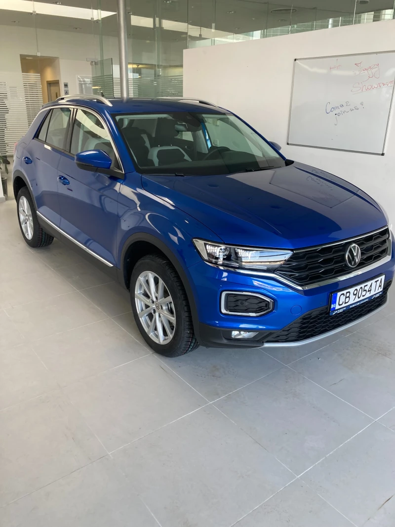 VW T-Roc, снимка 2 - Автомобили и джипове - 49373782