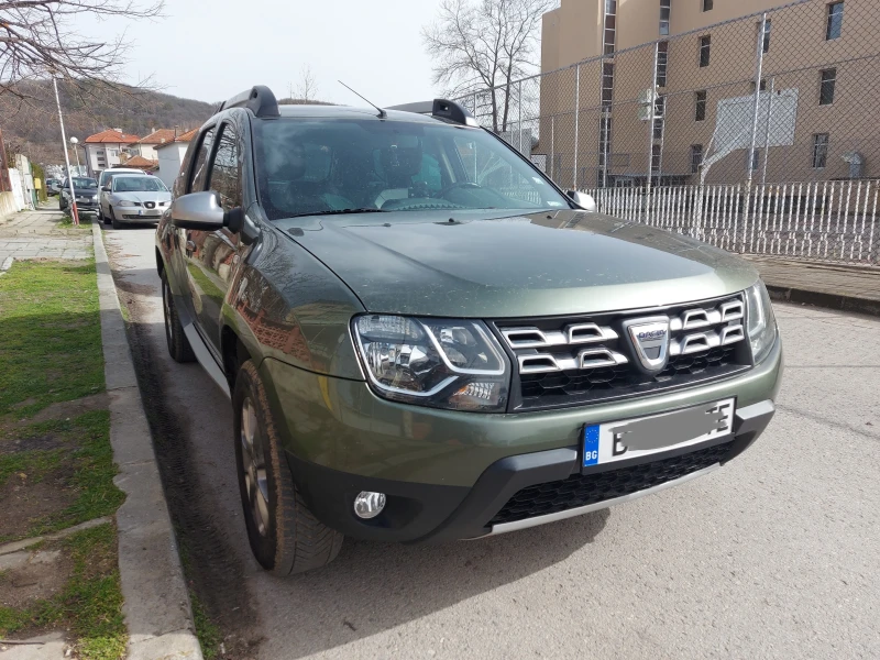Dacia Duster, снимка 17 - Автомобили и джипове - 53500522